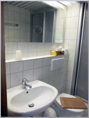 Gasthof-Pension Rotes Haus クロルト・オーバーヴィーゼンタール 部屋 写真